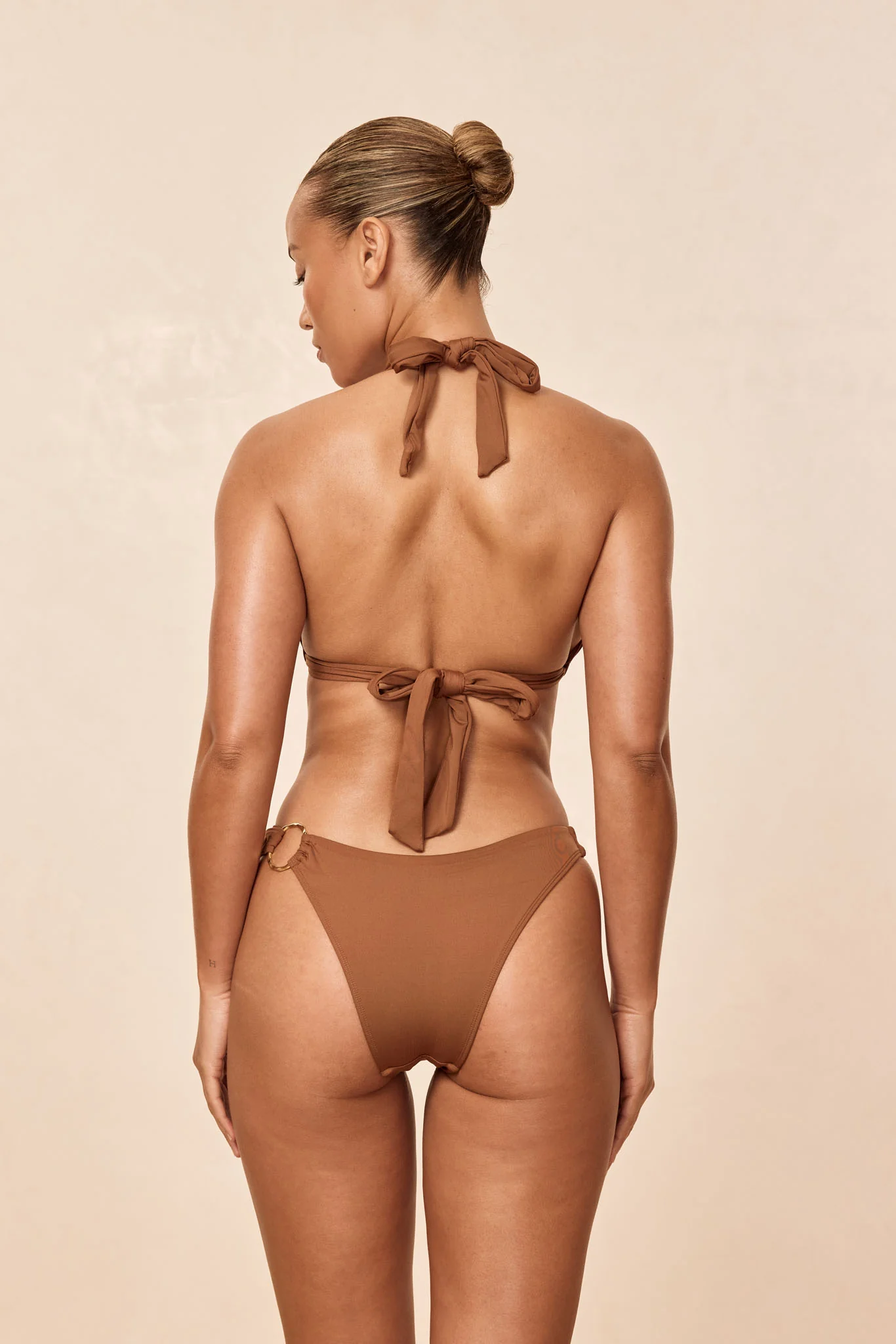 4129-bari-bottom-caramel-4.webp Bari Bottom - Caramel
