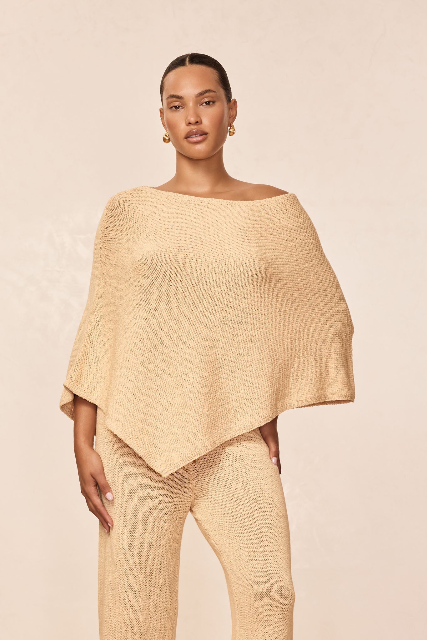 Dominica Poncho Open Knit - Raffia